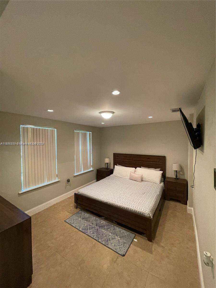 1531 Moffett St, Hollywood, FL 33020 - For Sale photo 17