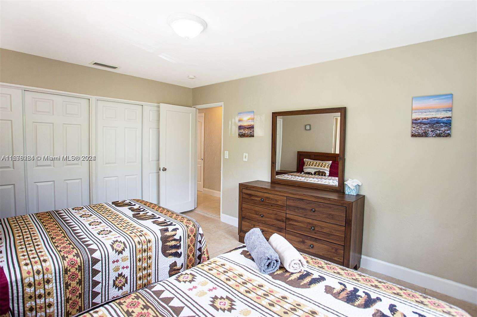 1531 Moffett St, Hollywood, FL 33020 - For Sale photo 23