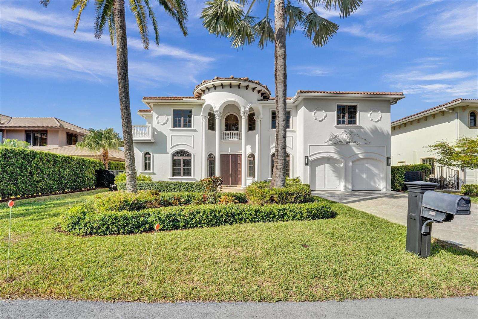 642 Palm, Hallandale Beach, FL 33009 - For Sale photo 1