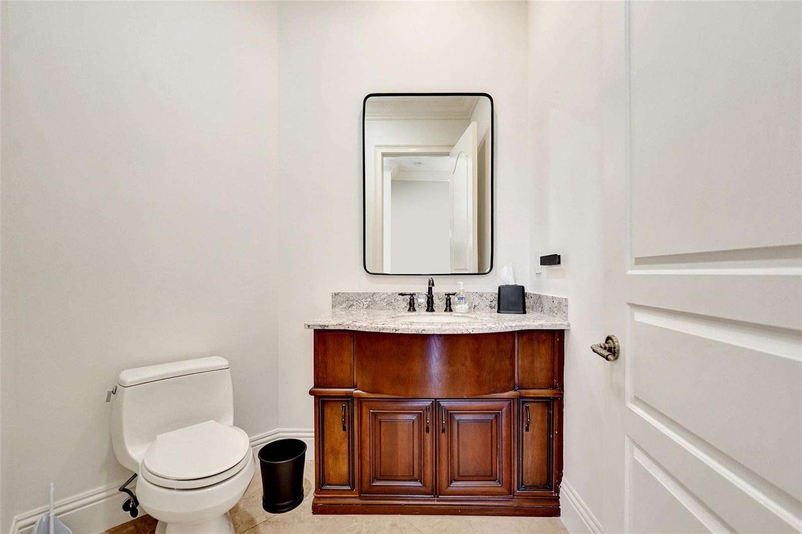 642 Palm, Hallandale Beach, FL 33009 - For Sale photo 24