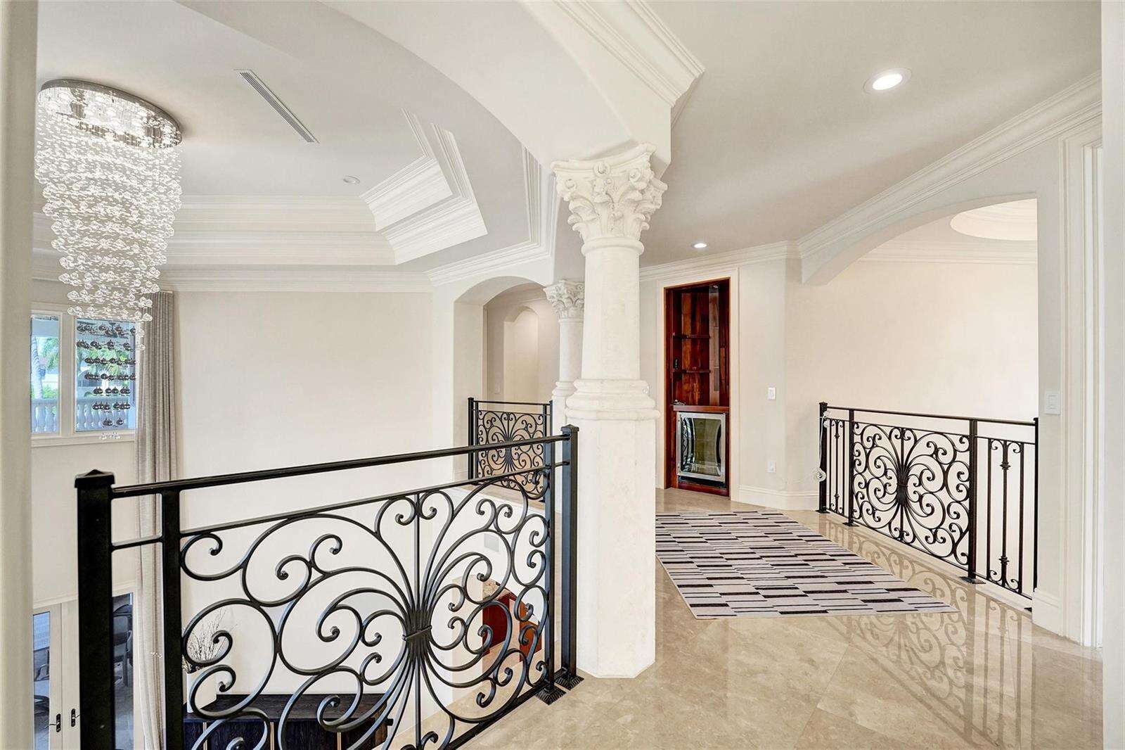 642 Palm, Hallandale Beach, FL 33009 - For Sale photo 39