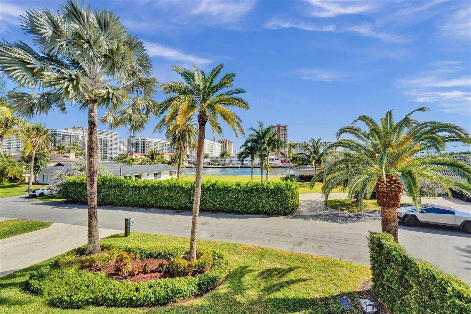 642 Palm, Hallandale Beach, FL 33009 - For Sale photo 46