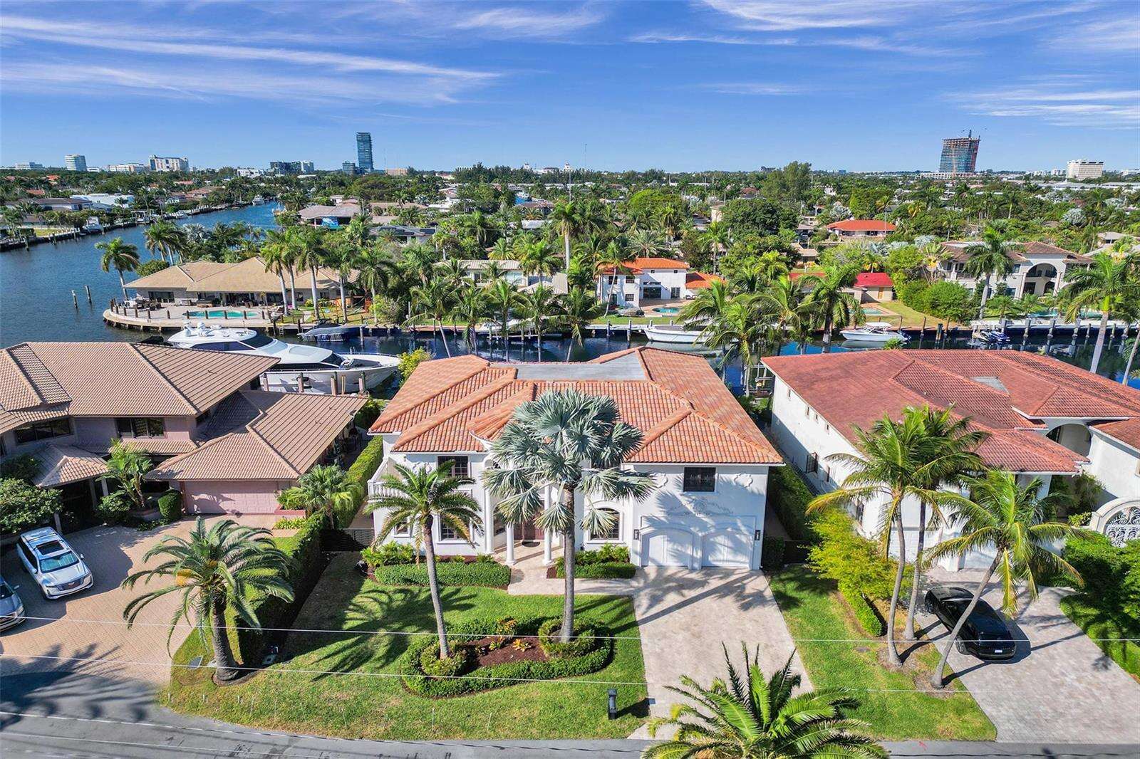 642 Palm, Hallandale Beach, FL 33009 - For Sale photo 6