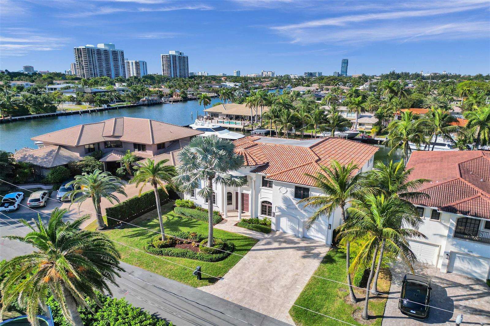 642 Palm, Hallandale Beach, FL 33009 - For Sale photo 7