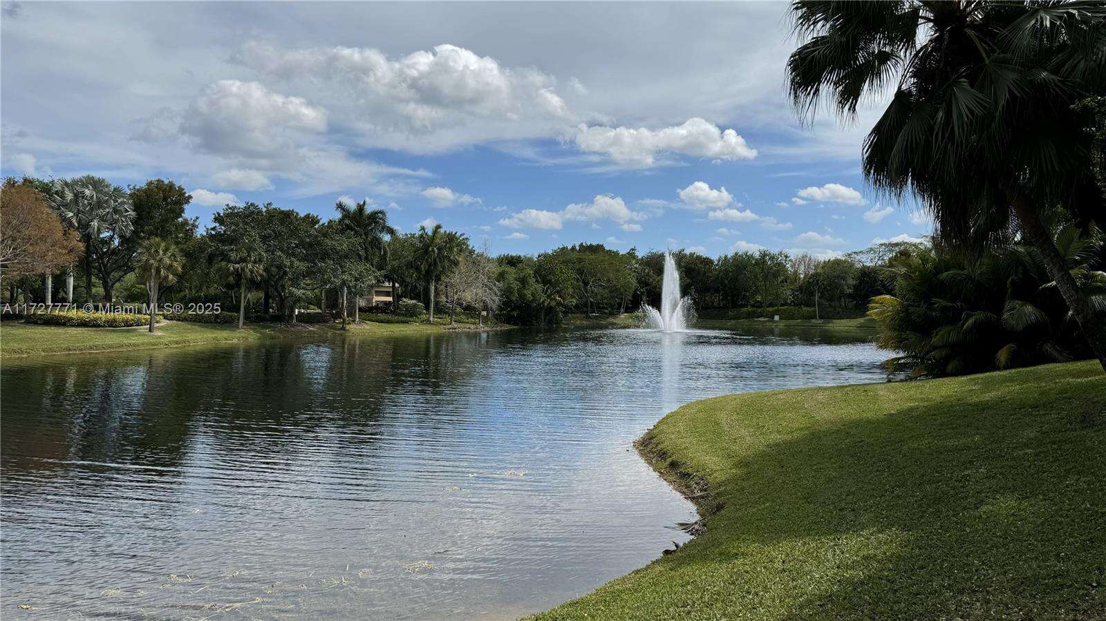 7700 Woodridge Dr, Parkland, FL 33067 - For Sale photo 4