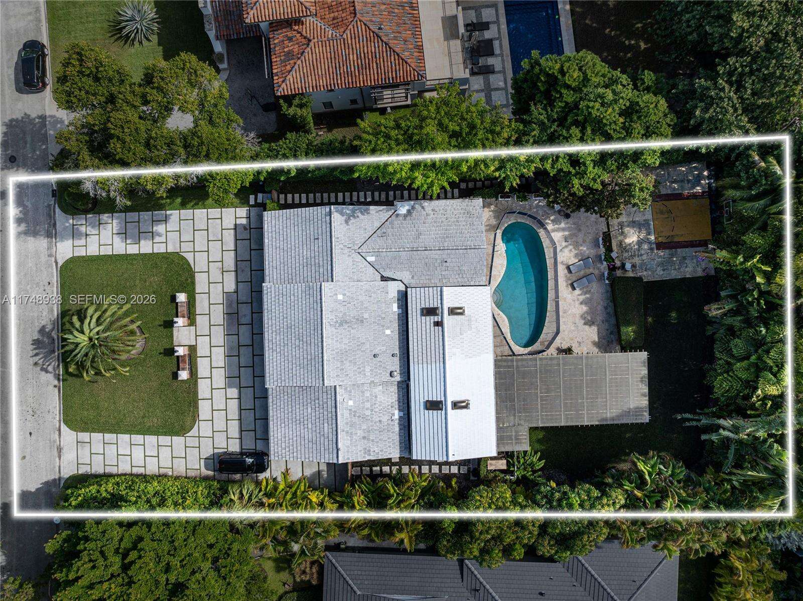530 Sabal Palm Rd, Miami, FL 33137 | Picture 1