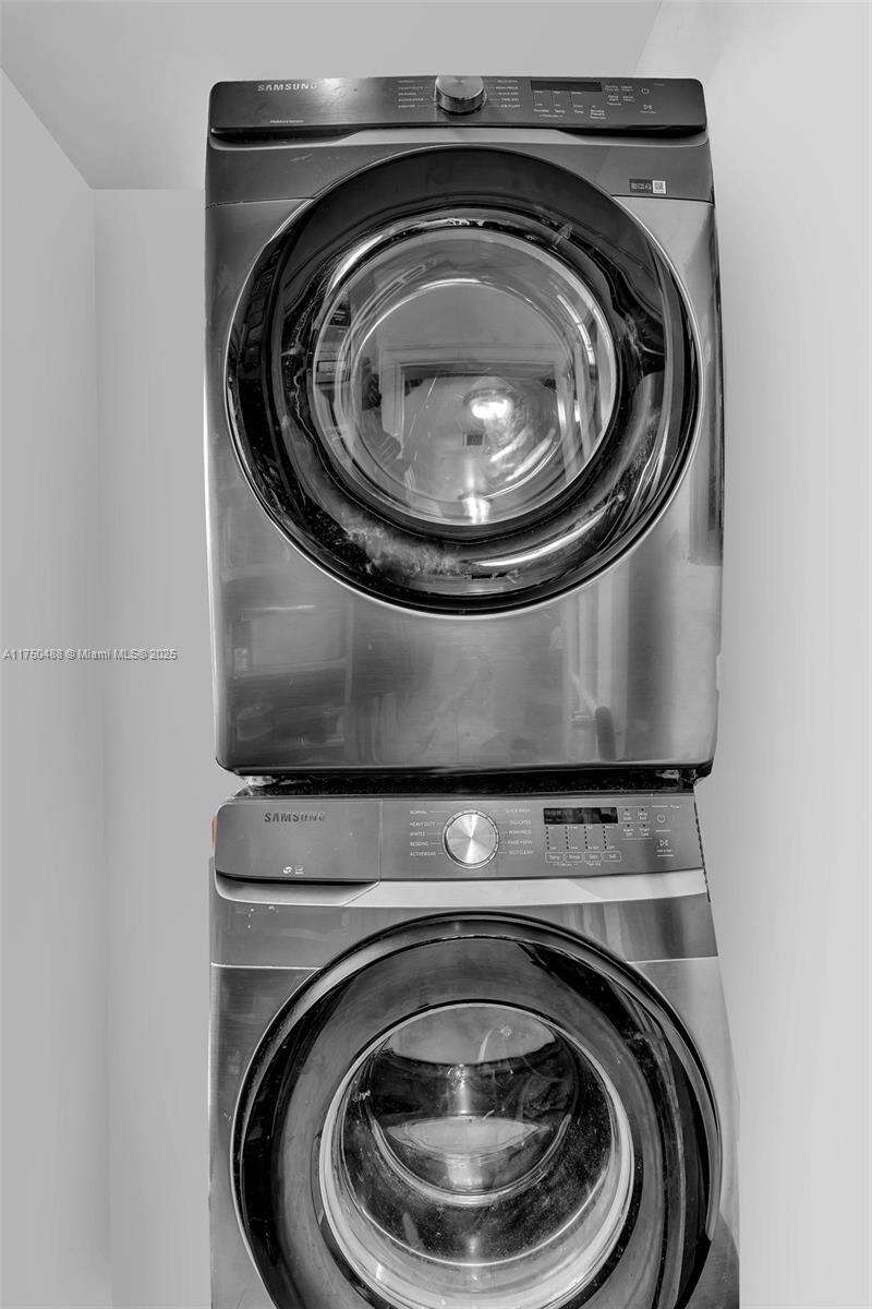 2631 214th St, Miami, FL 33180 | Picture 29