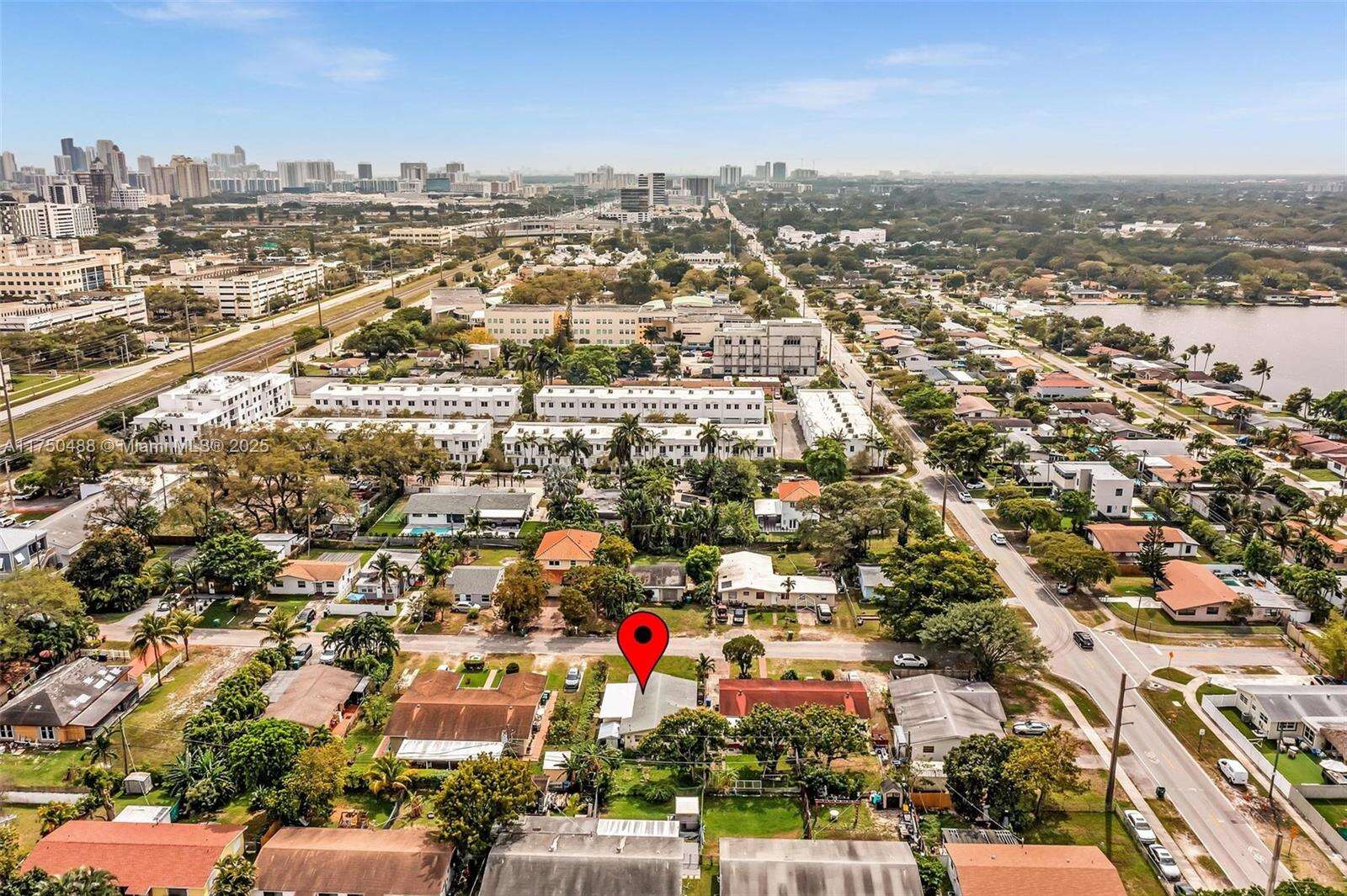 2631 214th St, Miami, FL 33180 | Picture 10