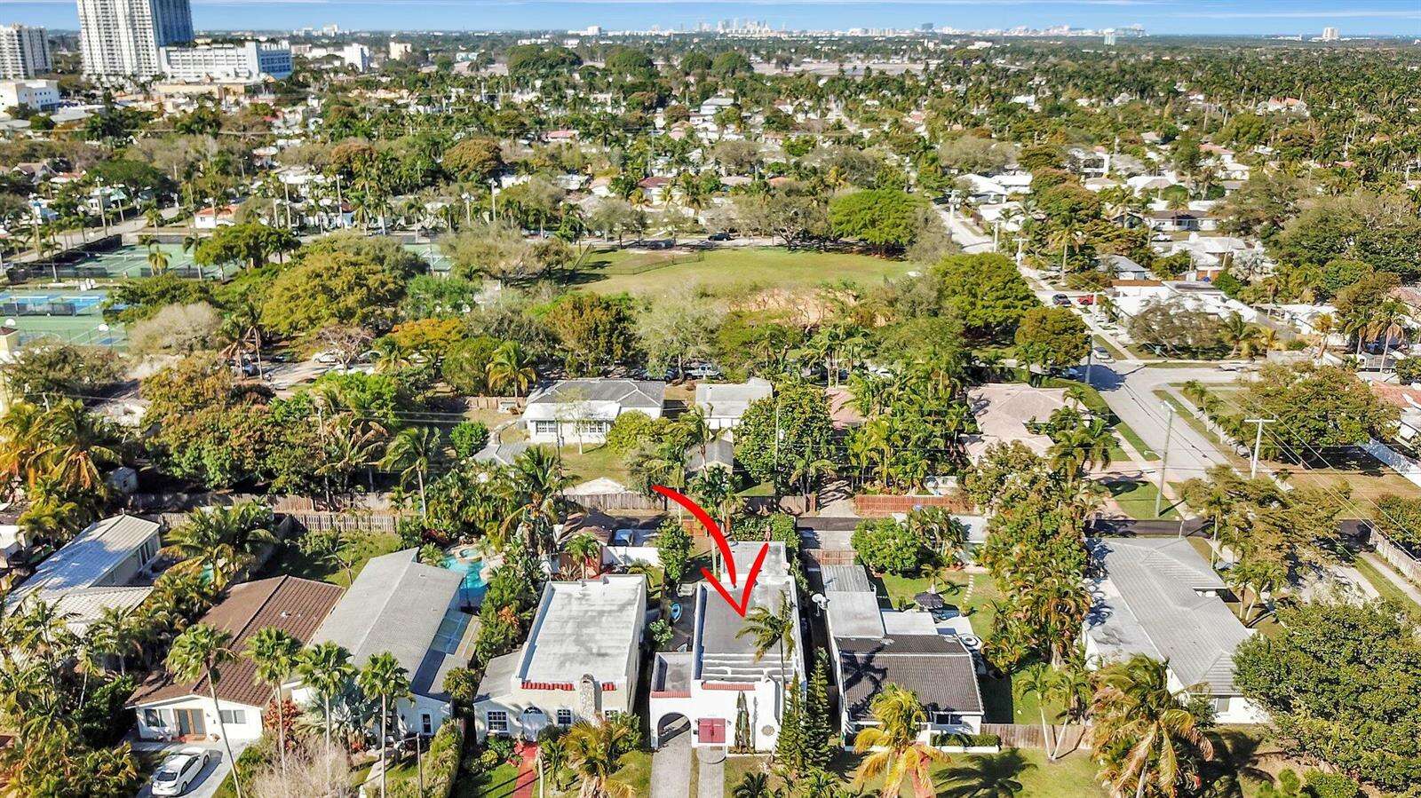 1513 Adams, Hollywood, FL 33020 - For Sale photo 2