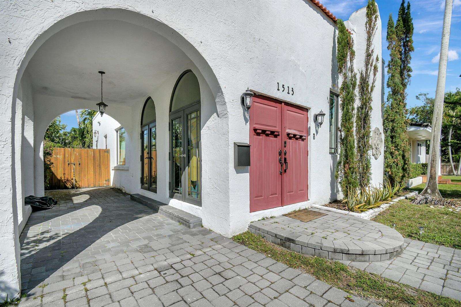 1513 Adams, Hollywood, FL 33020 - For Sale photo 4