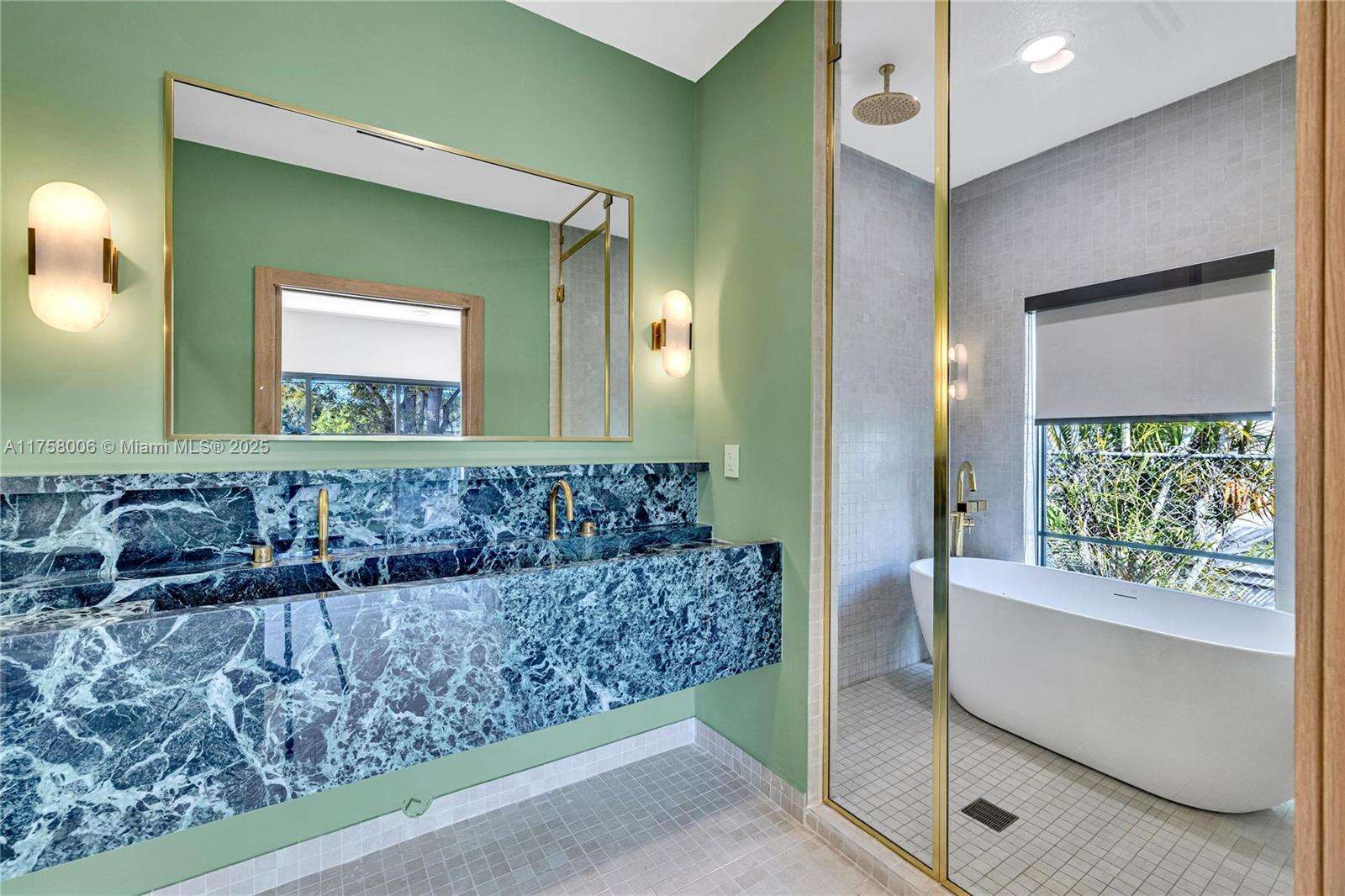 1323 Cleveland Rd, Miami Beach, FL 33141 | Picture 24