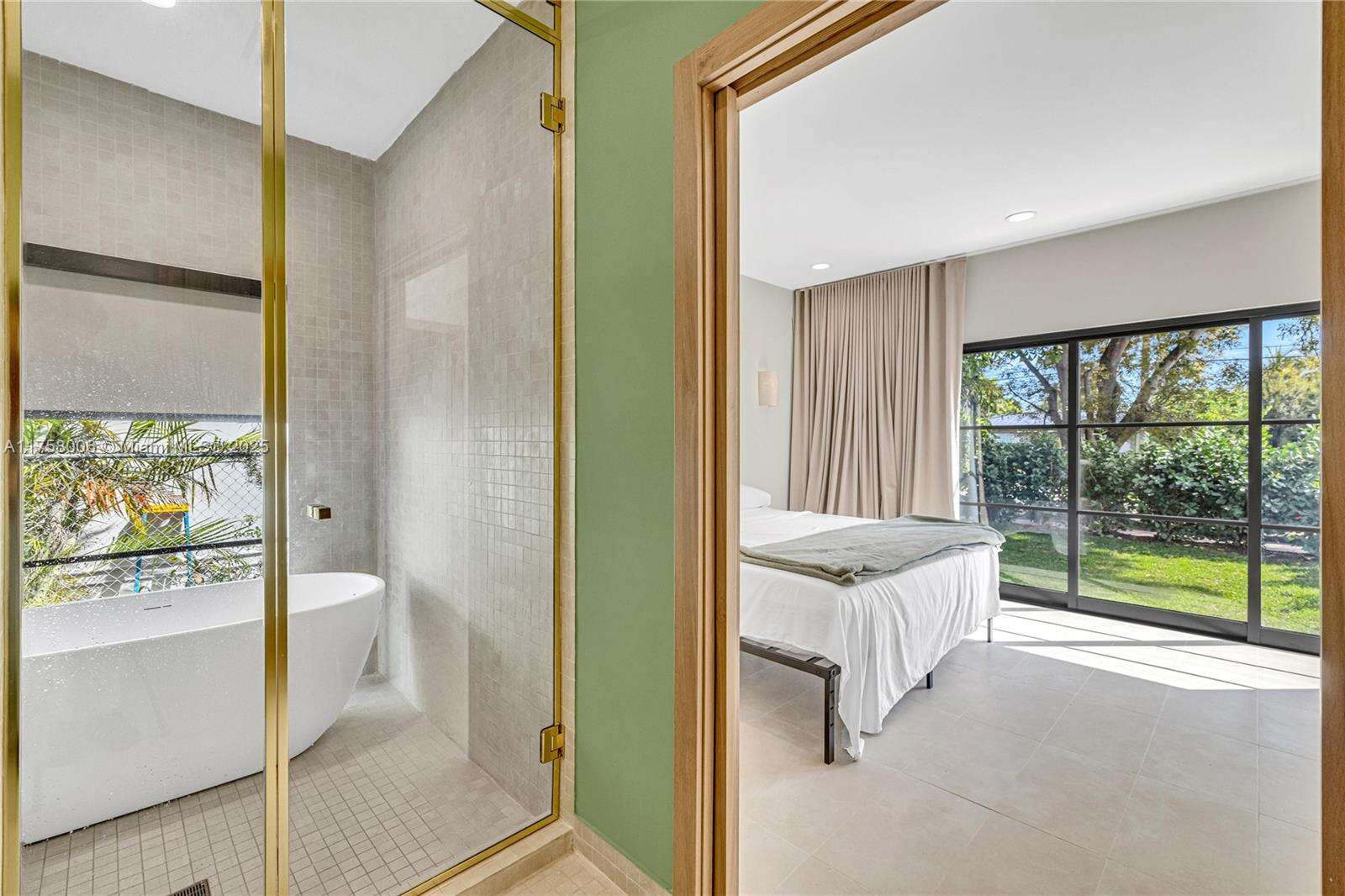 1323 Cleveland Rd, Miami Beach, FL 33141 | Picture 25