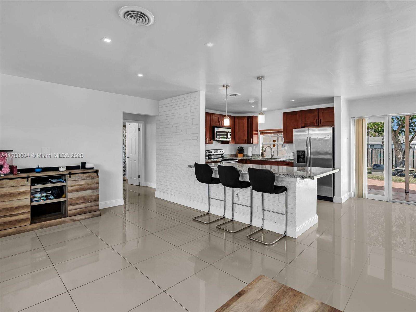 4401 Johnson St, Hollywood, FL 33021 | Picture 8