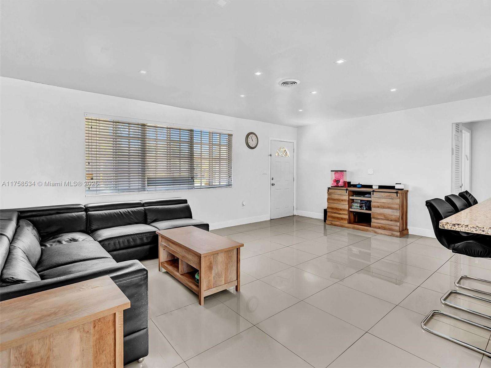 4401 Johnson St, Hollywood, FL 33021 | Picture 9