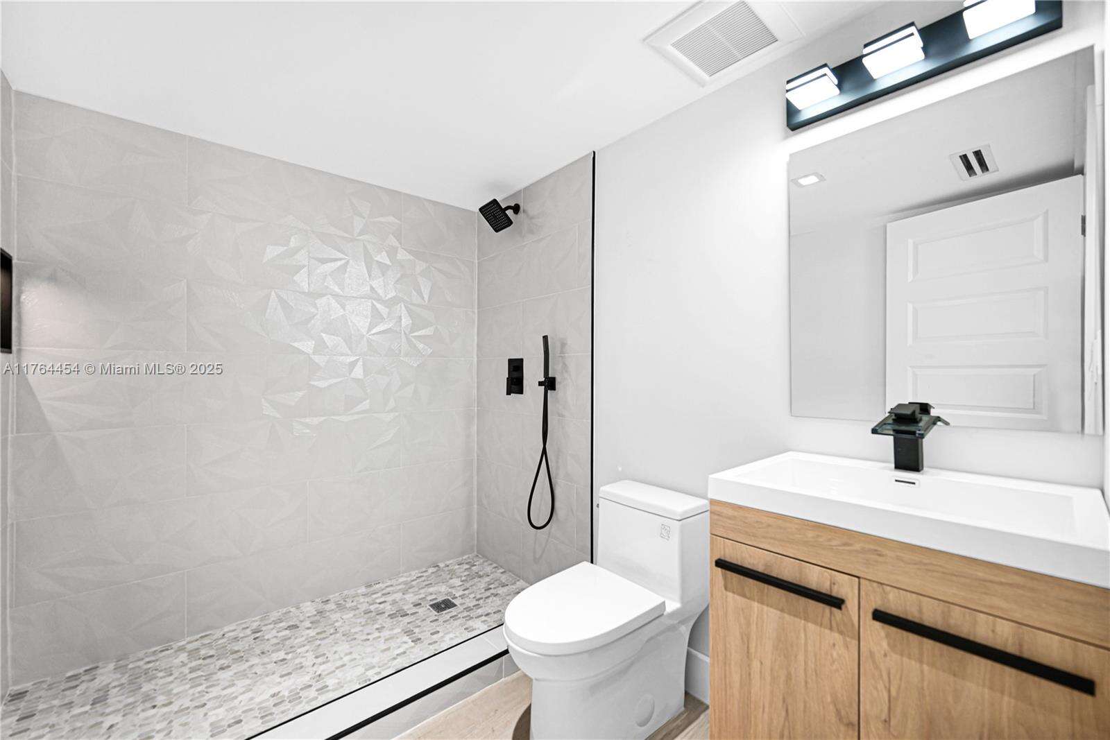 3305 15th St, Fort Lauderdale, FL 33304 | Picture 31