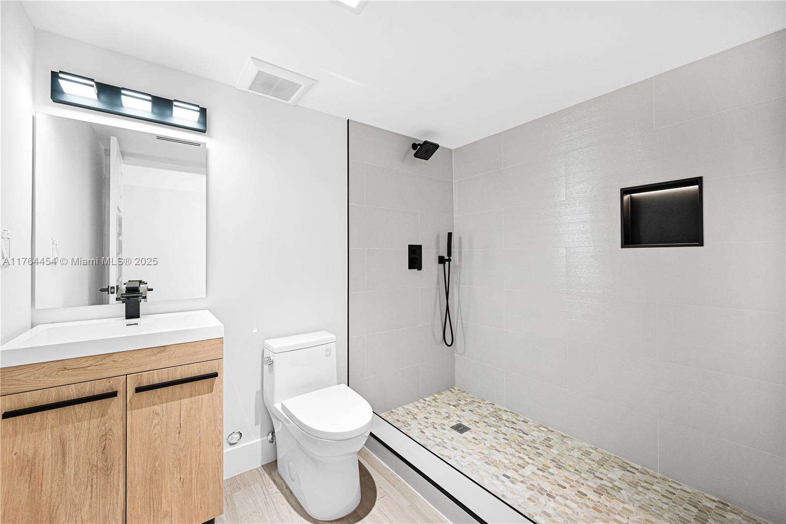 3305 15th St, Fort Lauderdale, FL 33304 | Picture 71