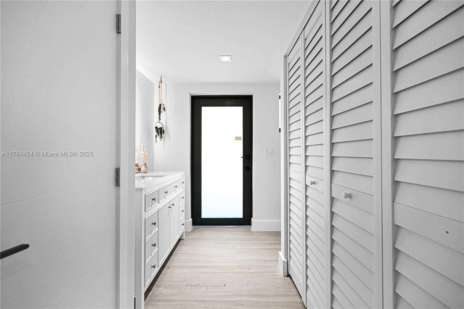 3305 15th St, Fort Lauderdale, FL 33304 | Picture 72