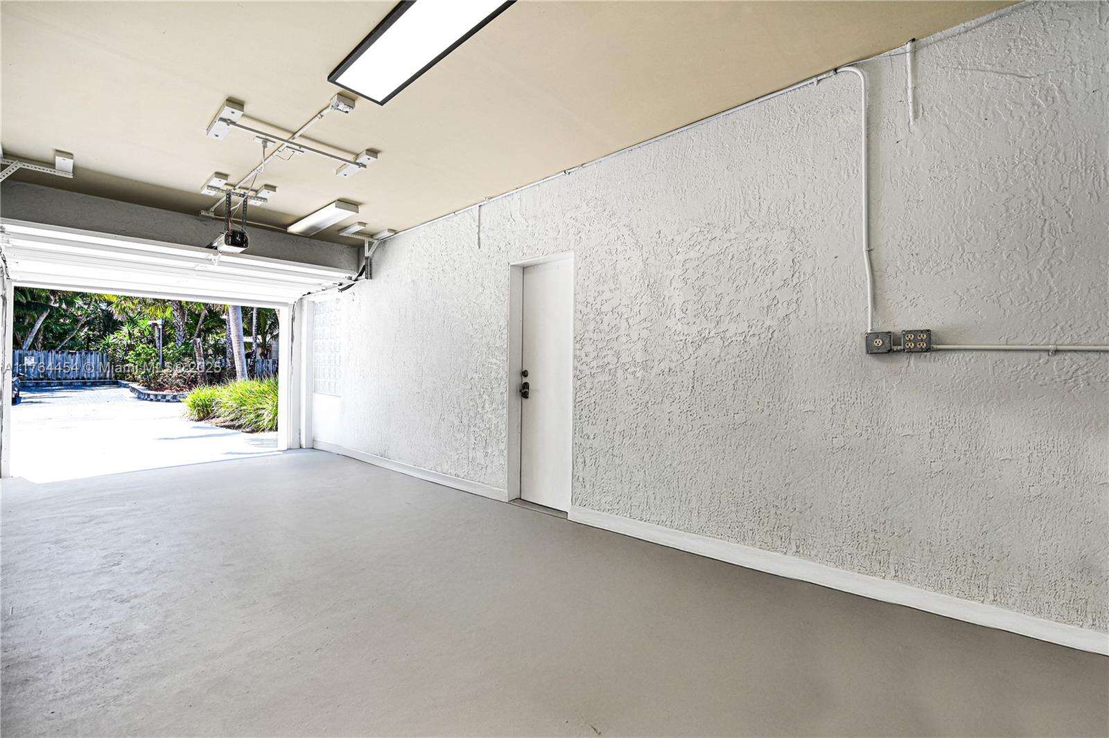 3305 15th St, Fort Lauderdale, FL 33304 | Picture 80