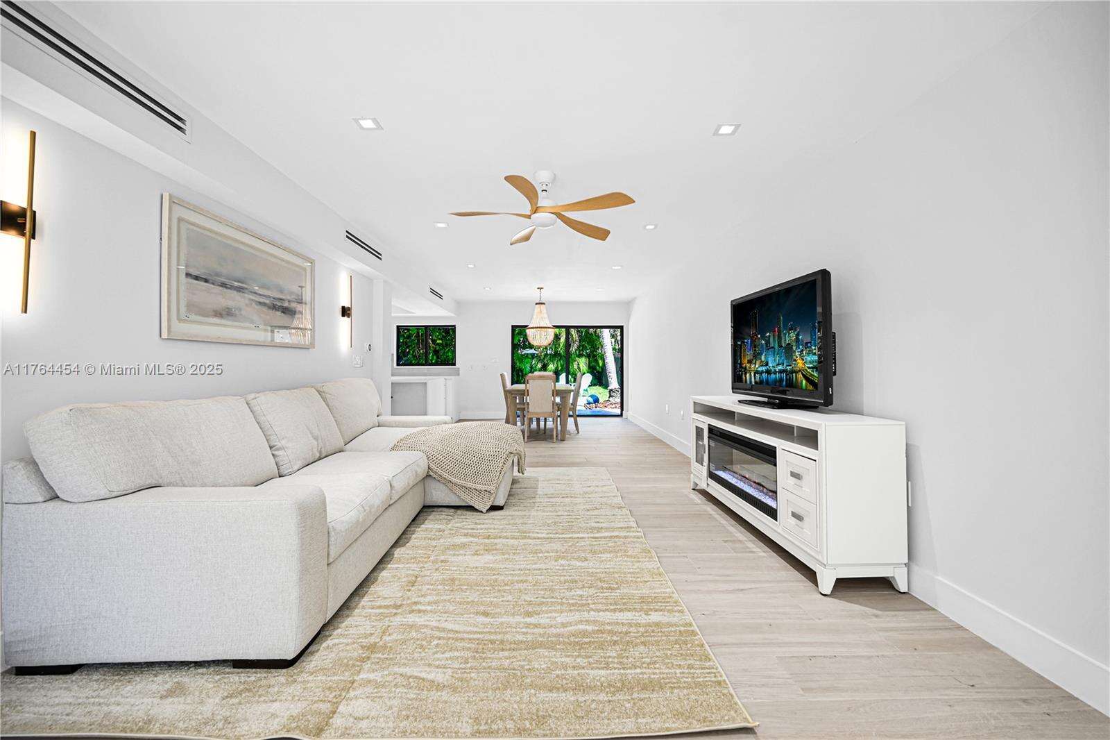 3305 15th St, Fort Lauderdale, FL 33304 | Picture 10