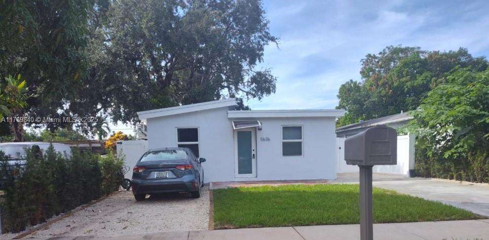 5636 Arthur St, Hollywood, FL 33021 | Picture 1