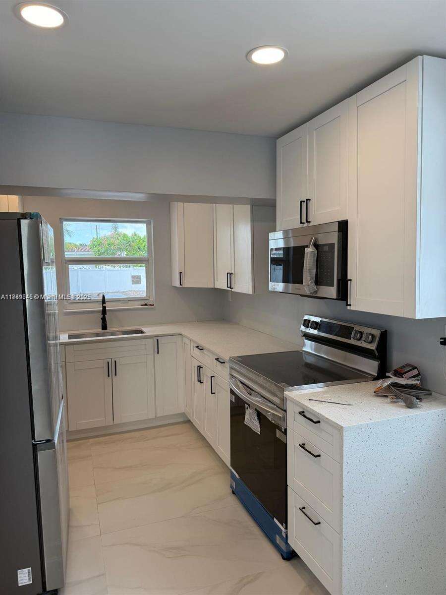 5636 Arthur St, Hollywood, FL 33021 | Picture 12