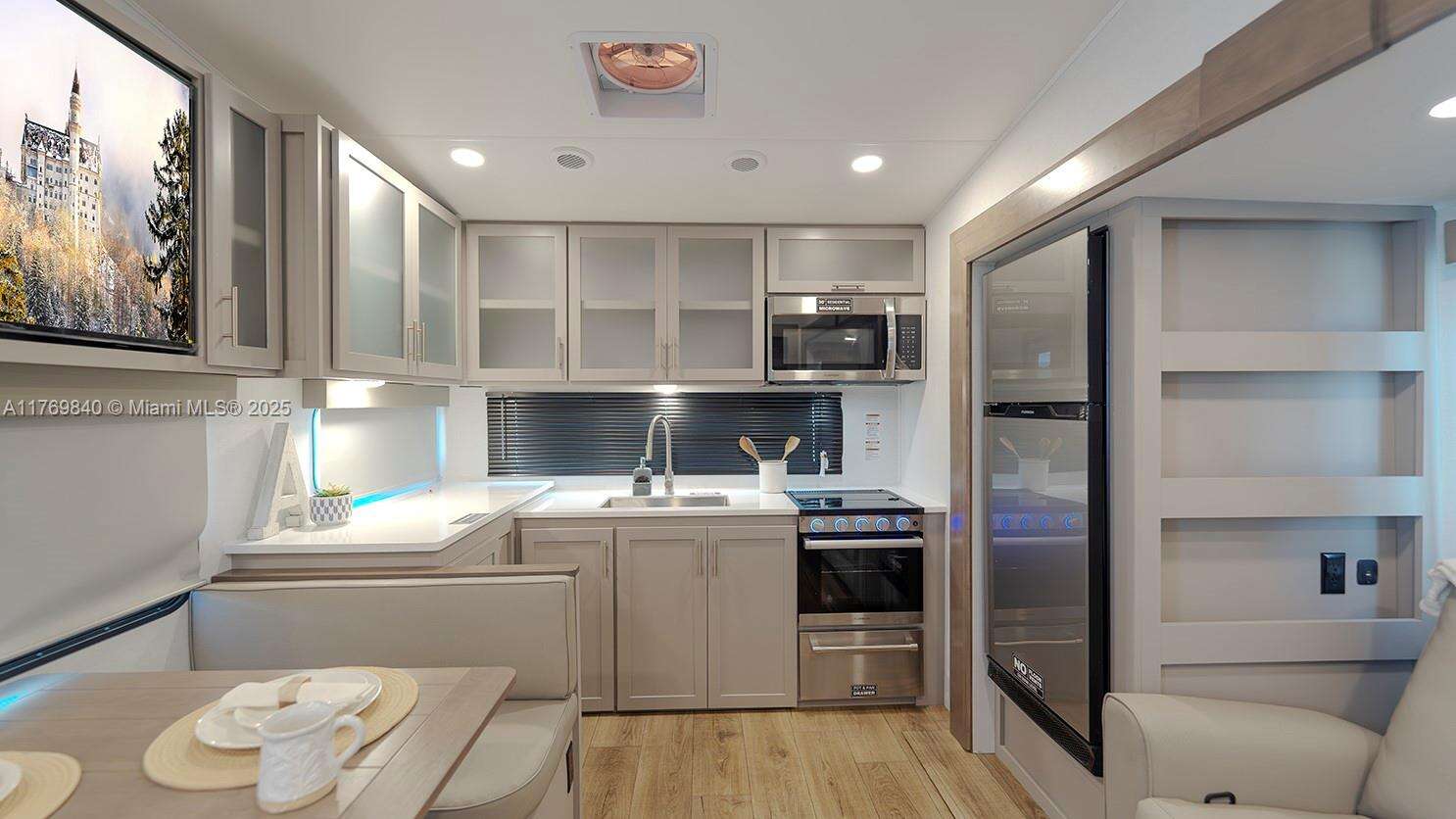 5636 Arthur St, Hollywood, FL 33021 | Picture 30