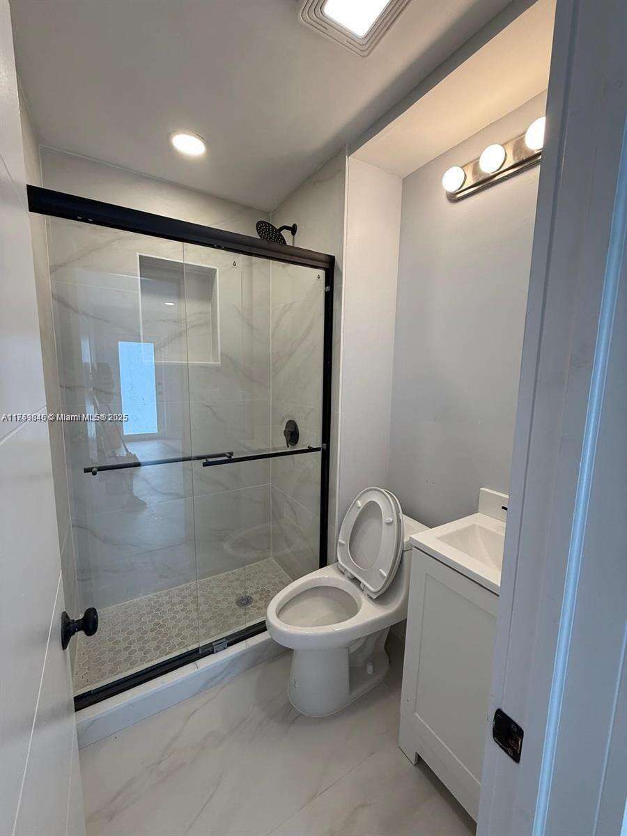 5636 Arthur St, Hollywood, FL 33021 | Picture 4