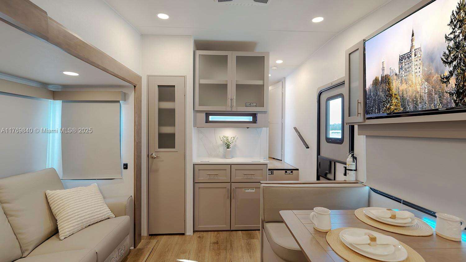 5636 Arthur St, Hollywood, FL 33021 | Picture 34