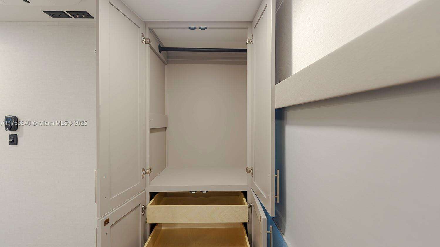 5636 Arthur St, Hollywood, FL 33021 | Picture 44