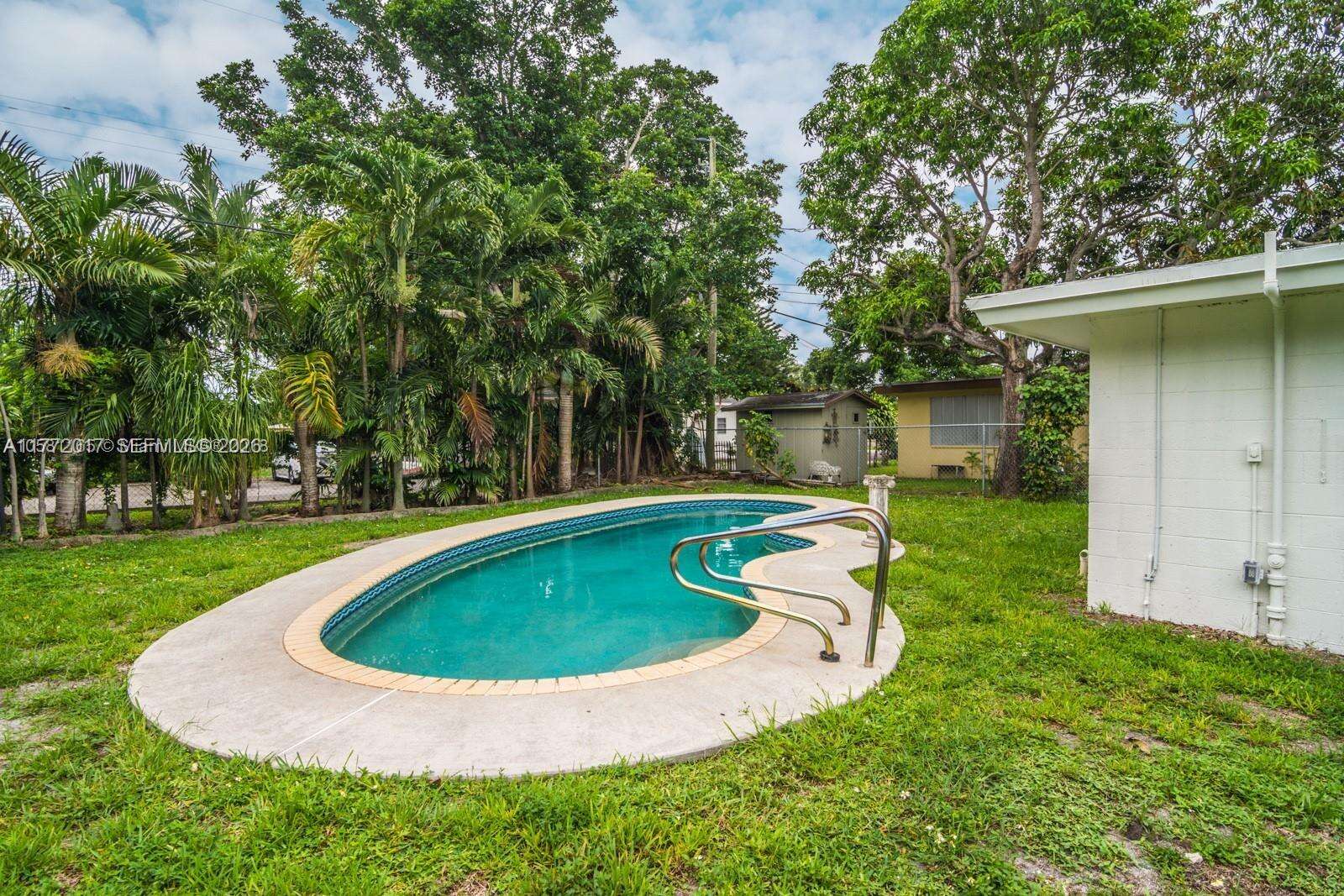 2542 Fillmore St, Hollywood, FL 33020 - For Sale photo 11