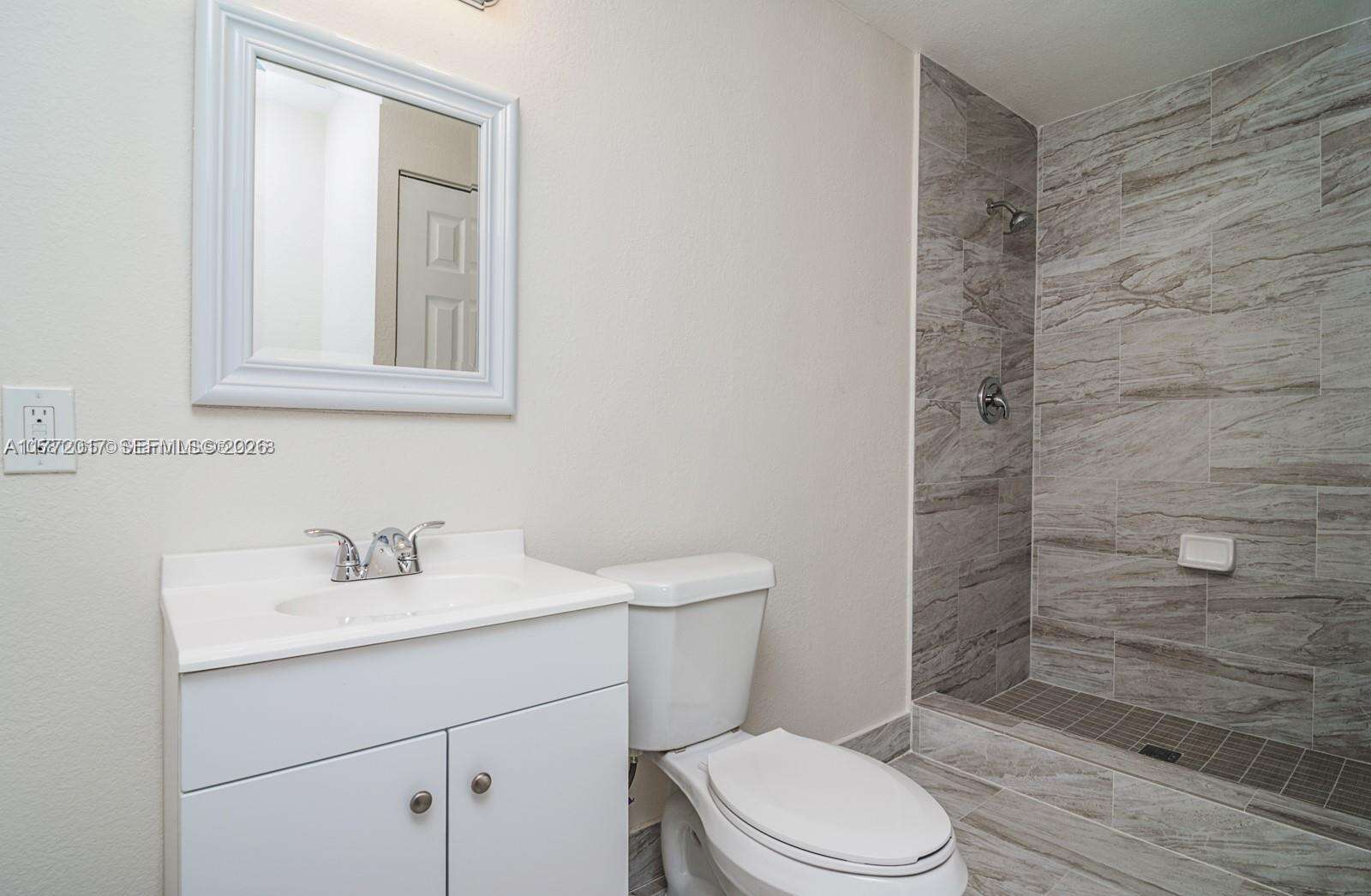2542 Fillmore St, Hollywood, FL 33020 - For Sale photo 4