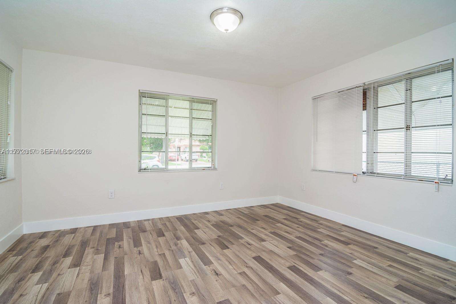 2542 Fillmore St, Hollywood, FL 33020 - For Sale photo 8