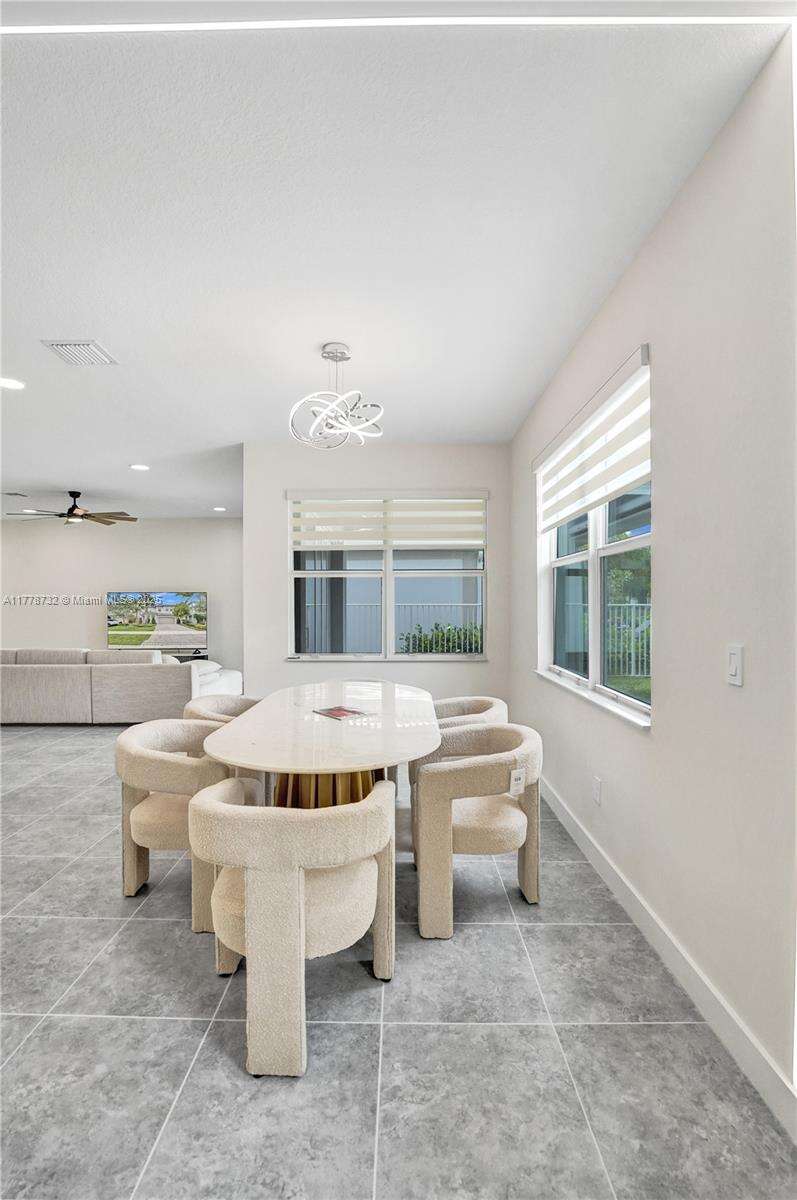 1348 Silk Oak Dr, Hollywood, FL 33021 | Picture 30