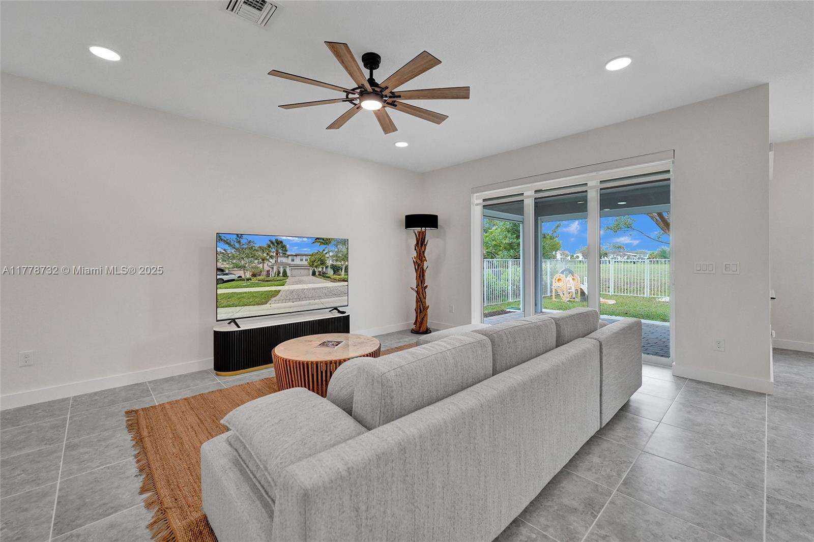 1348 Silk Oak Dr, Hollywood, FL 33021 | Picture 10