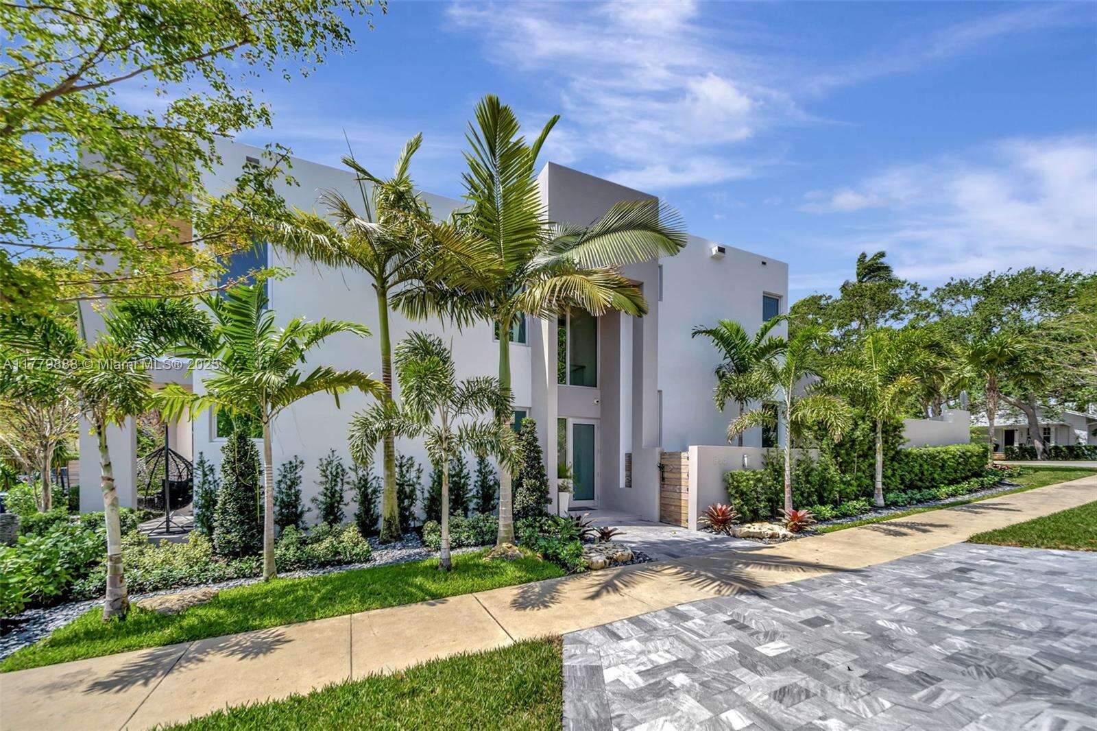 544 Victoria Park Rd, Fort Lauderdale, FL 33301 | Picture 2