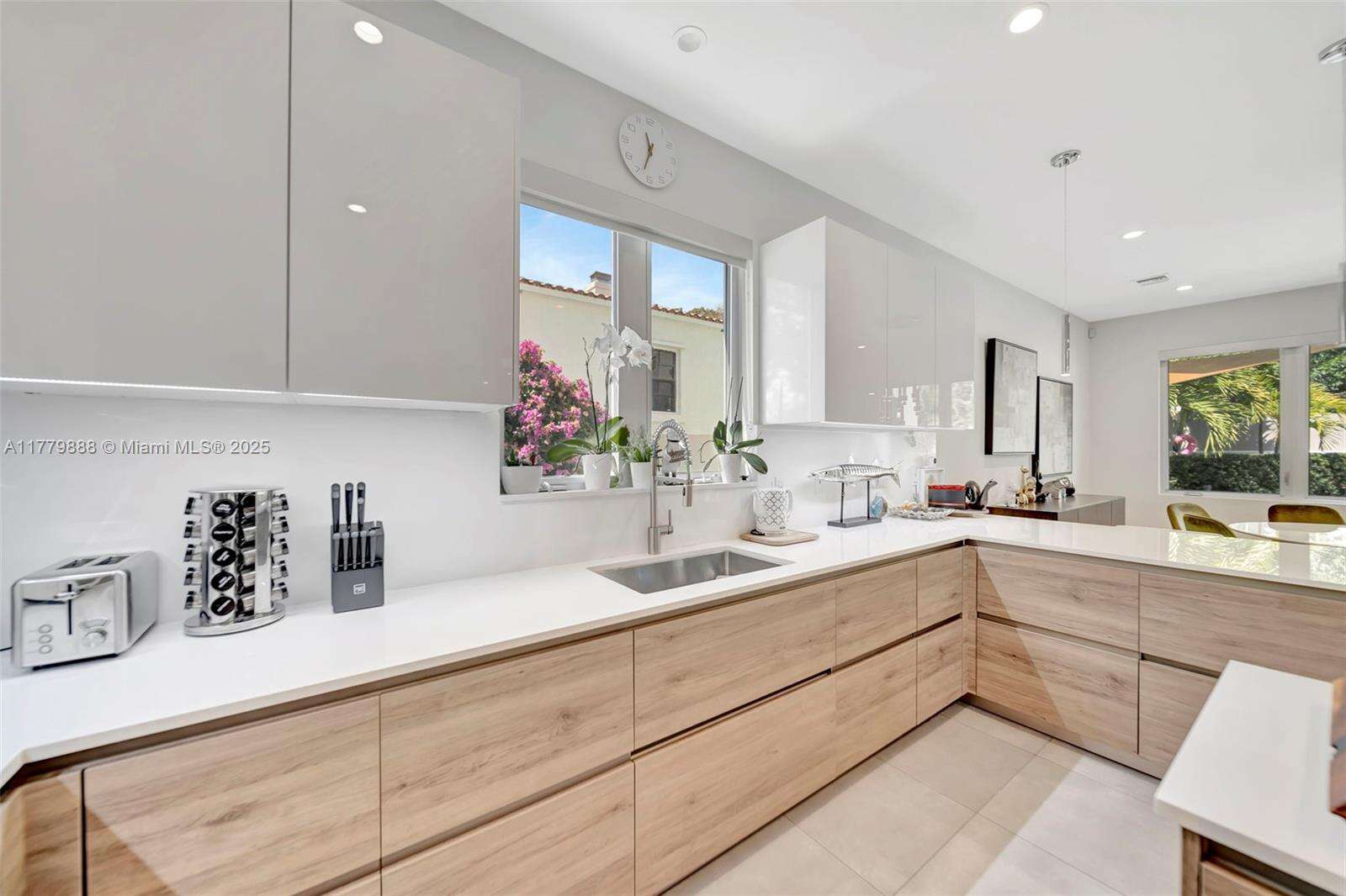 544 Victoria Park Rd, Fort Lauderdale, FL 33301 | Picture 14