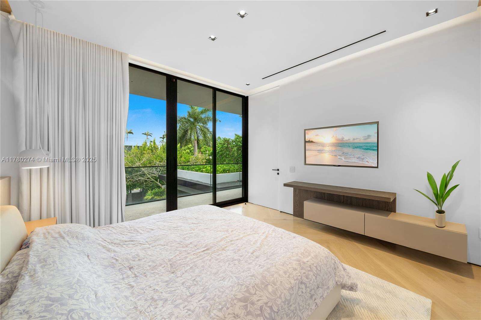 247 Rivo Alto Dr, Miami Beach, FL 33139 | Picture 71