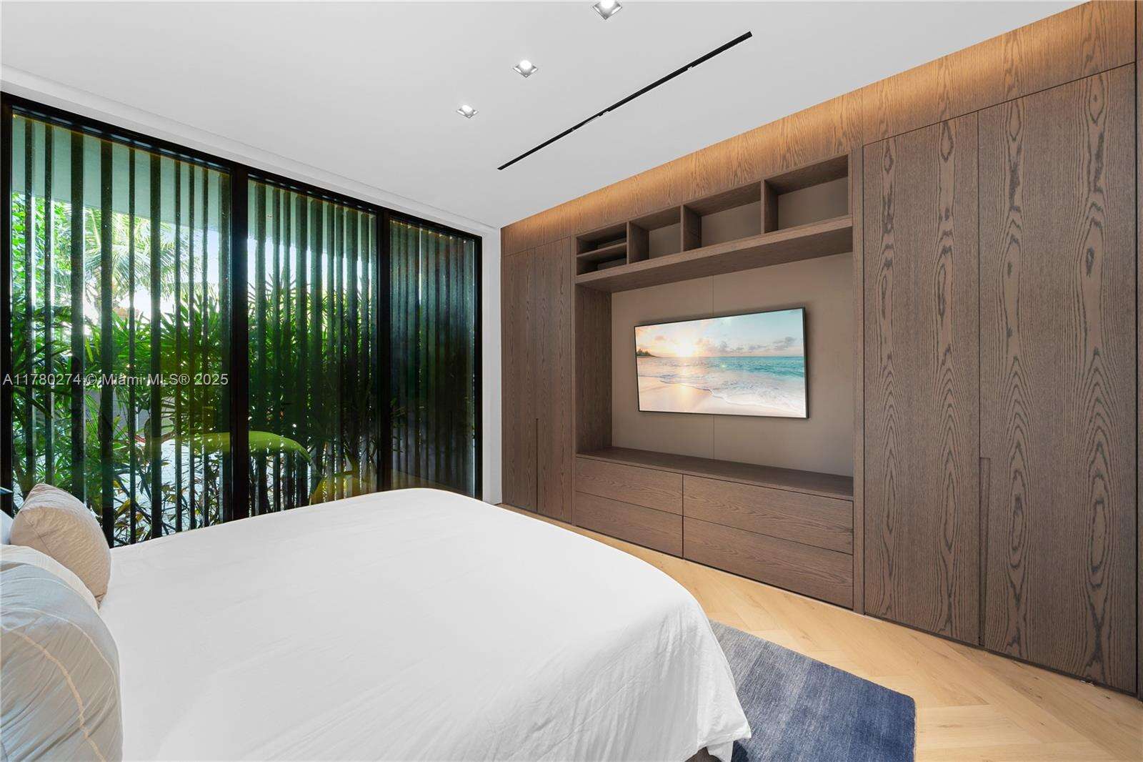 247 Rivo Alto Dr, Miami Beach, FL 33139 | Picture 76