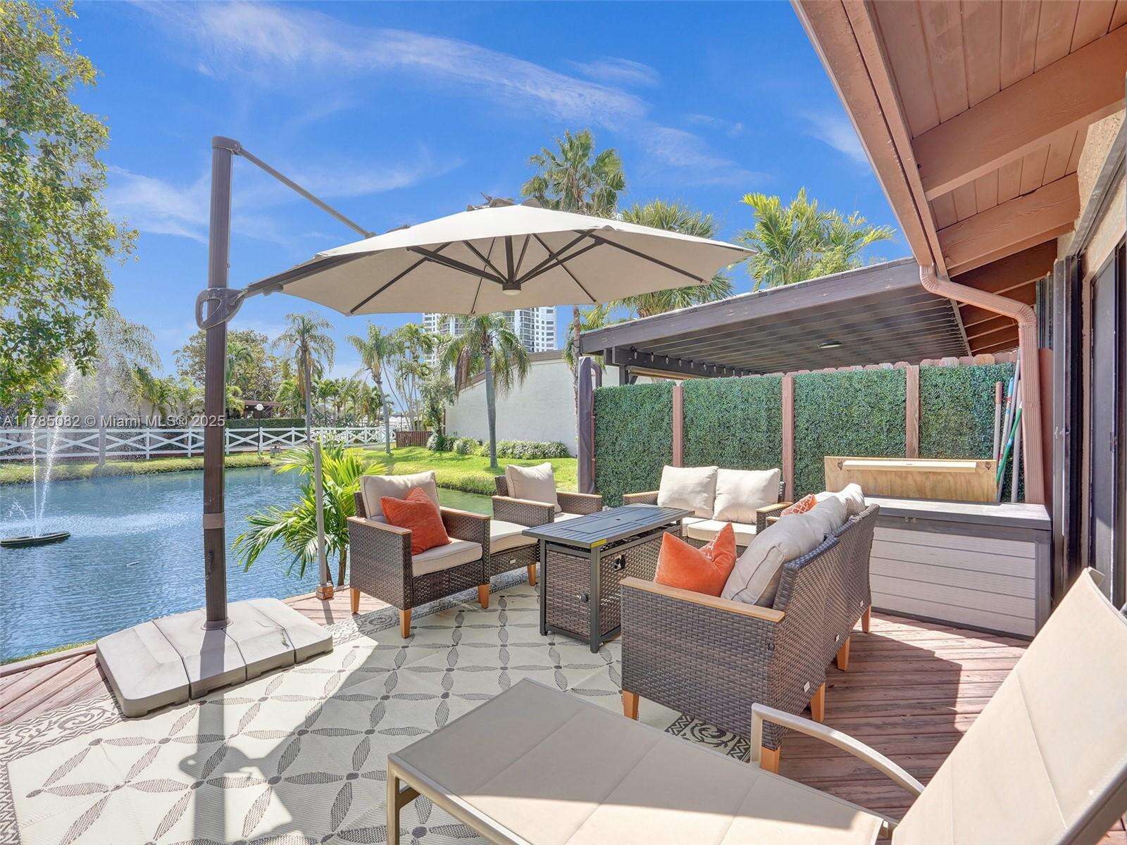 2667 Parkview Dr, Hallandale Beach, FL 33009 | Picture 3