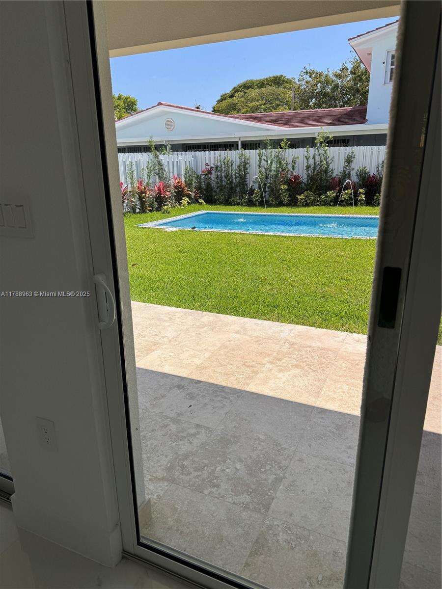 910 24th Rd, Miami, FL 33129 - For Sale photo 19
