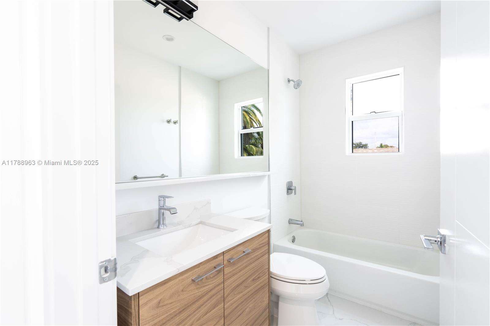 910 24th Rd, Miami, FL 33129 - For Sale photo 23