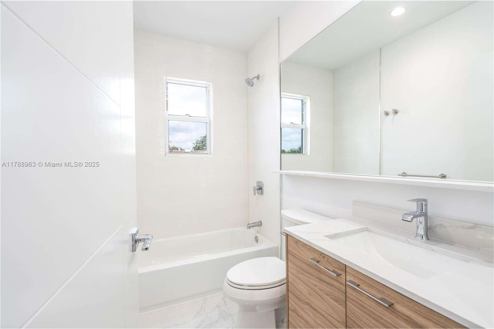 910 24th Rd, Miami, FL 33129 - For Sale photo 25