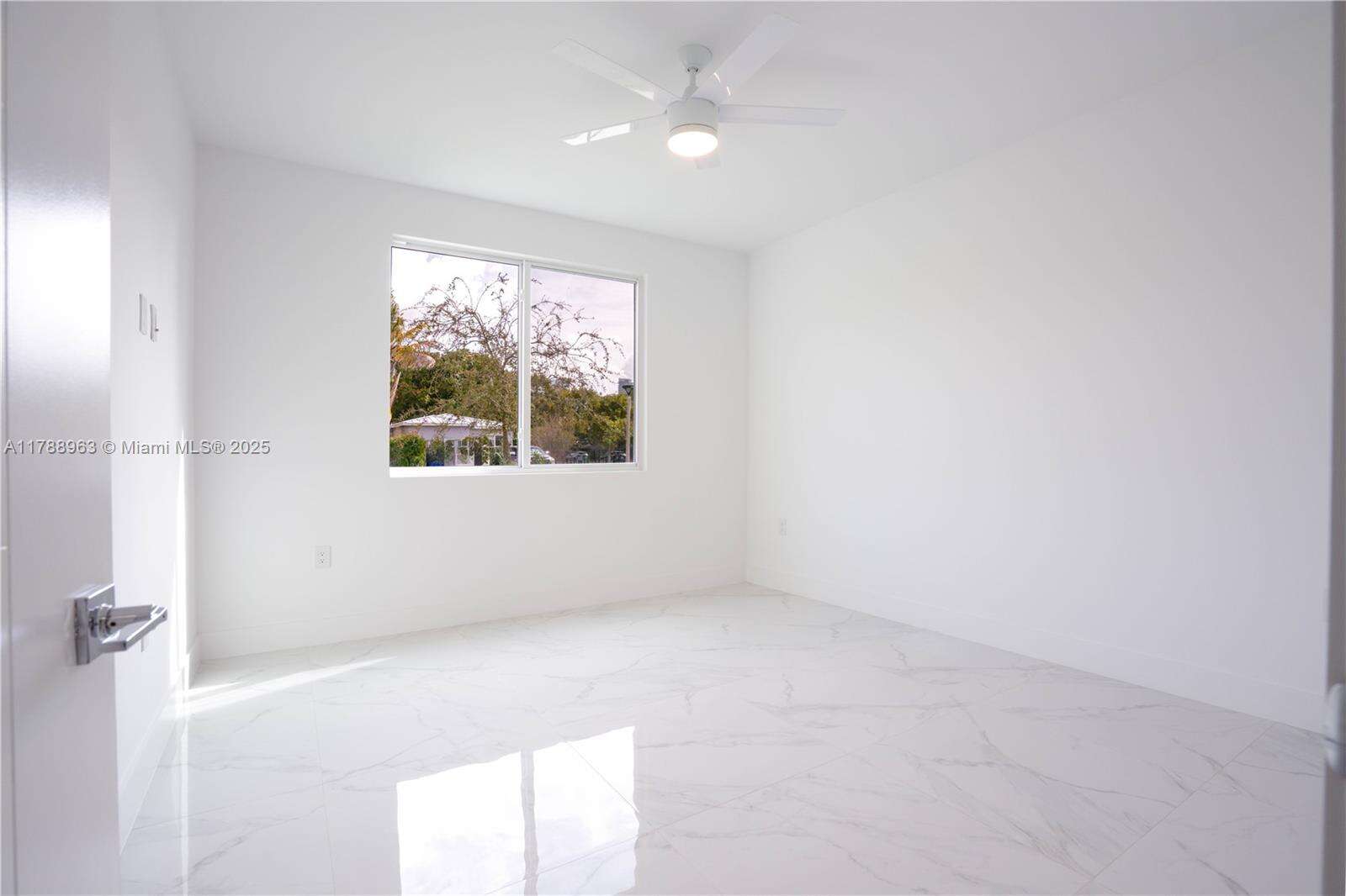 910 24th Rd, Miami, FL 33129 - For Sale photo 5