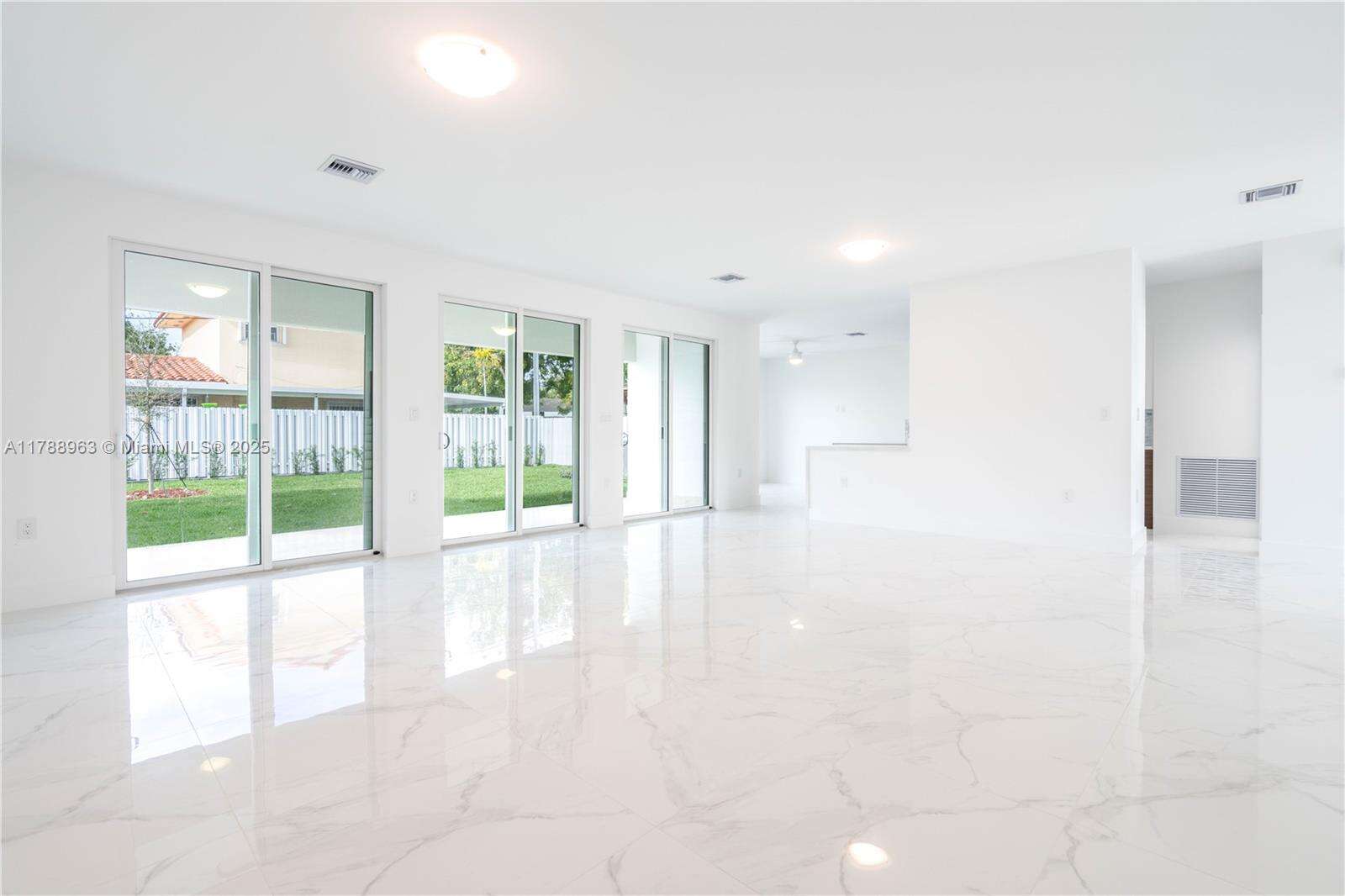 910 24th Rd, Miami, FL 33129 - For Sale photo 9