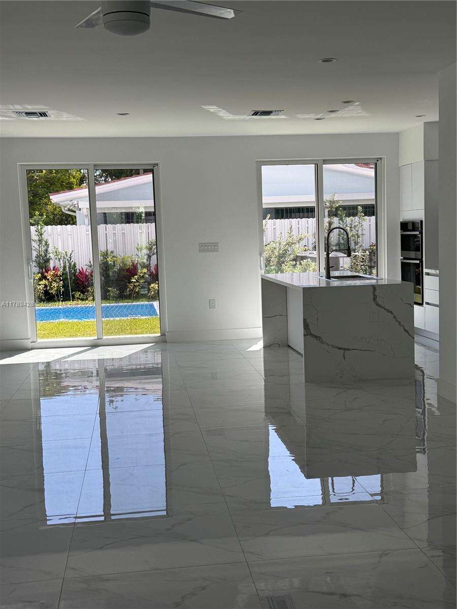 900 24th Rd, Miami, FL 33129 - For Sale photo 13