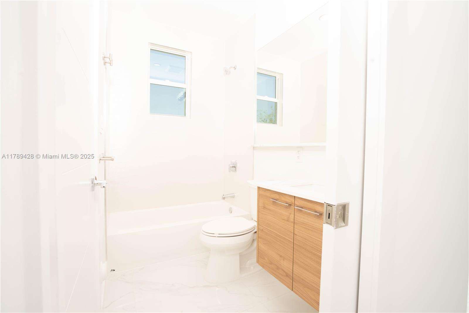 900 24th Rd, Miami, FL 33129 - For Sale photo 14