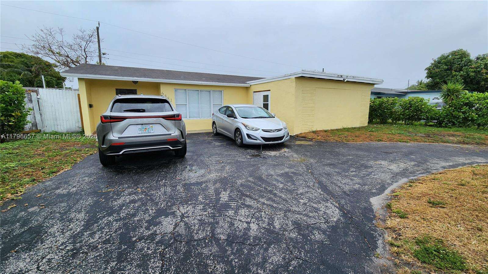 6881 Sheridan St, Hollywood, FL 33024 - For Sale photo 2