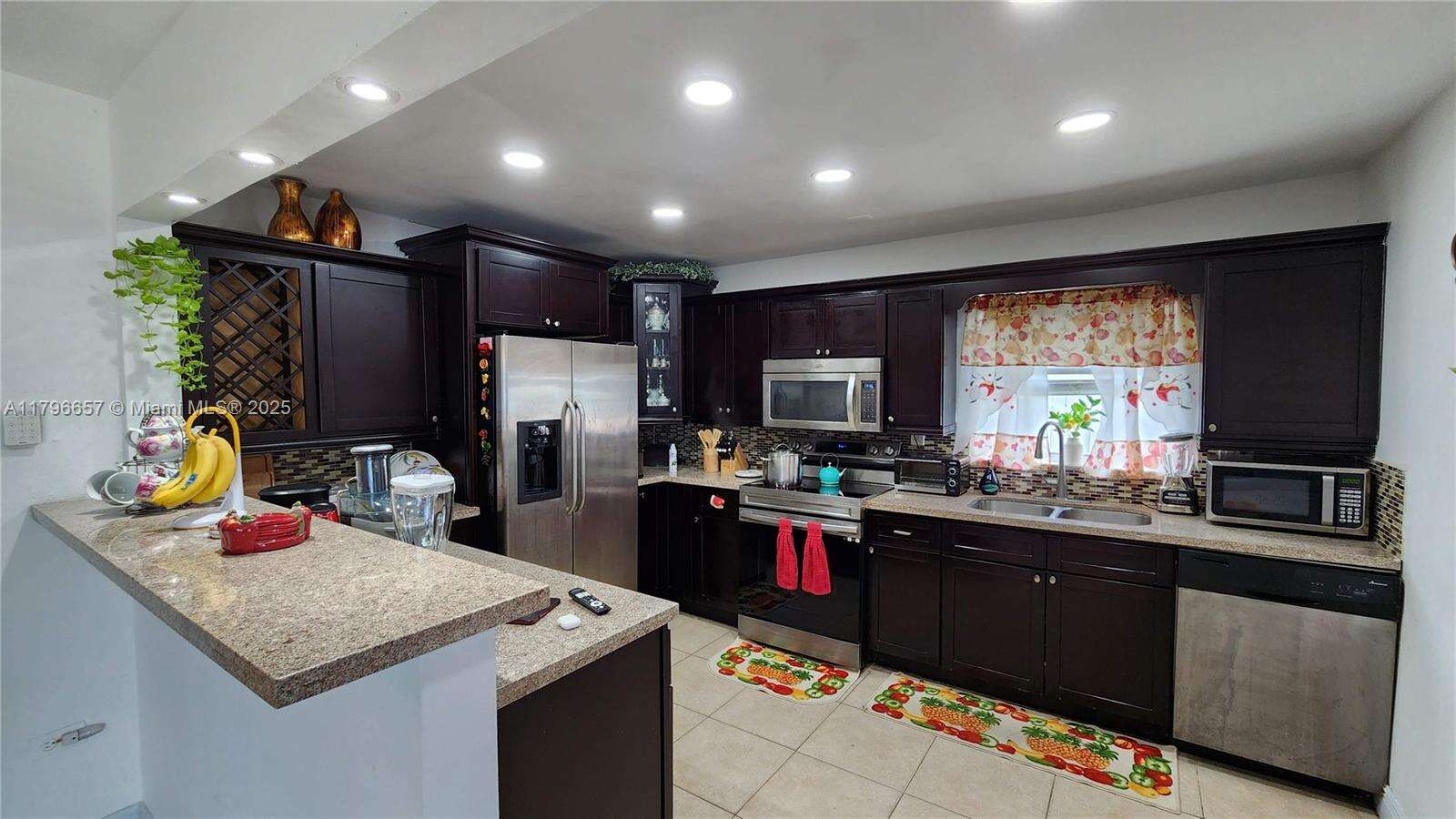 6881 Sheridan St, Hollywood, FL 33024 - For Sale photo 10