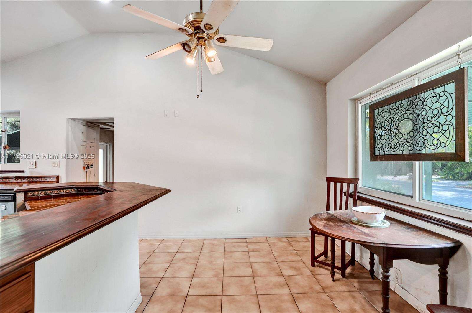 326 14th Ave, Hollywood, FL 33020 - For Sale photo 11