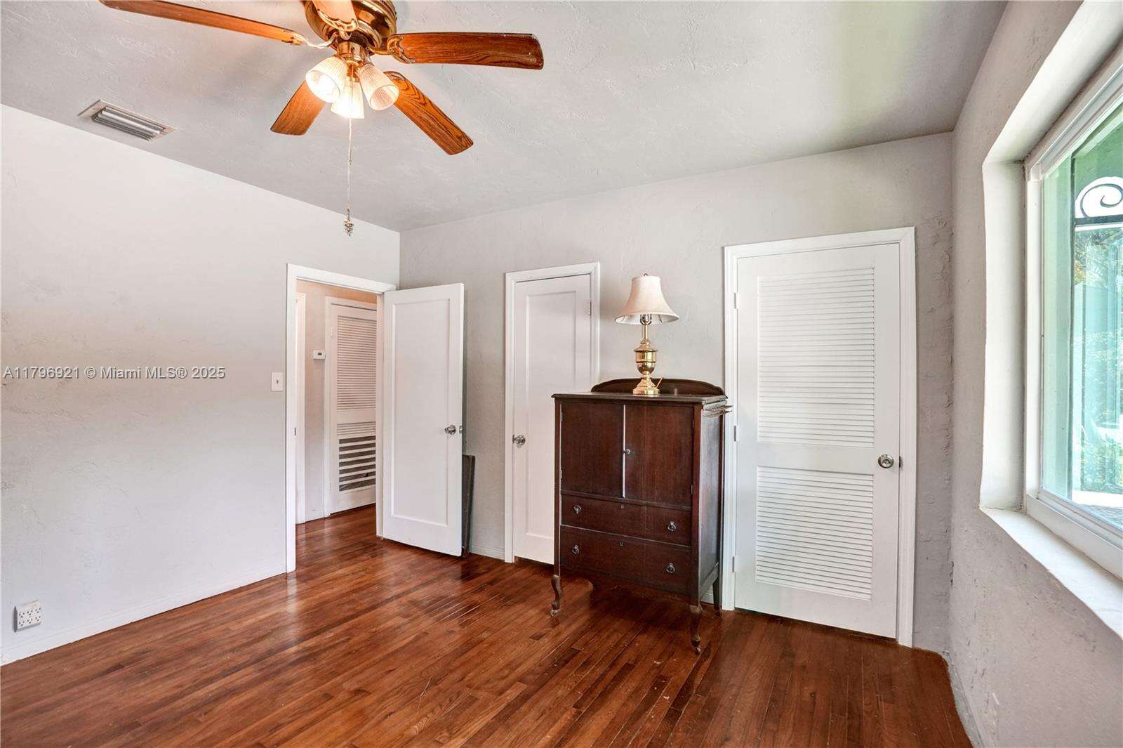 326 14th Ave, Hollywood, FL 33020 - For Sale photo 17